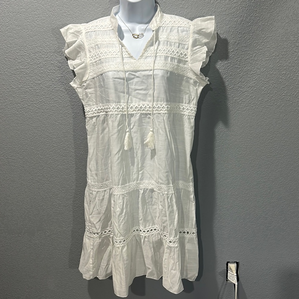 NWT pretty white dress